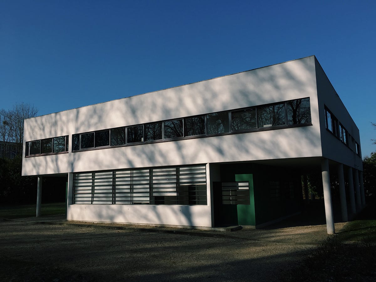 POISSY】20世紀建築の傑作 ” Villa Savoye ” | by MIKAKO | 群