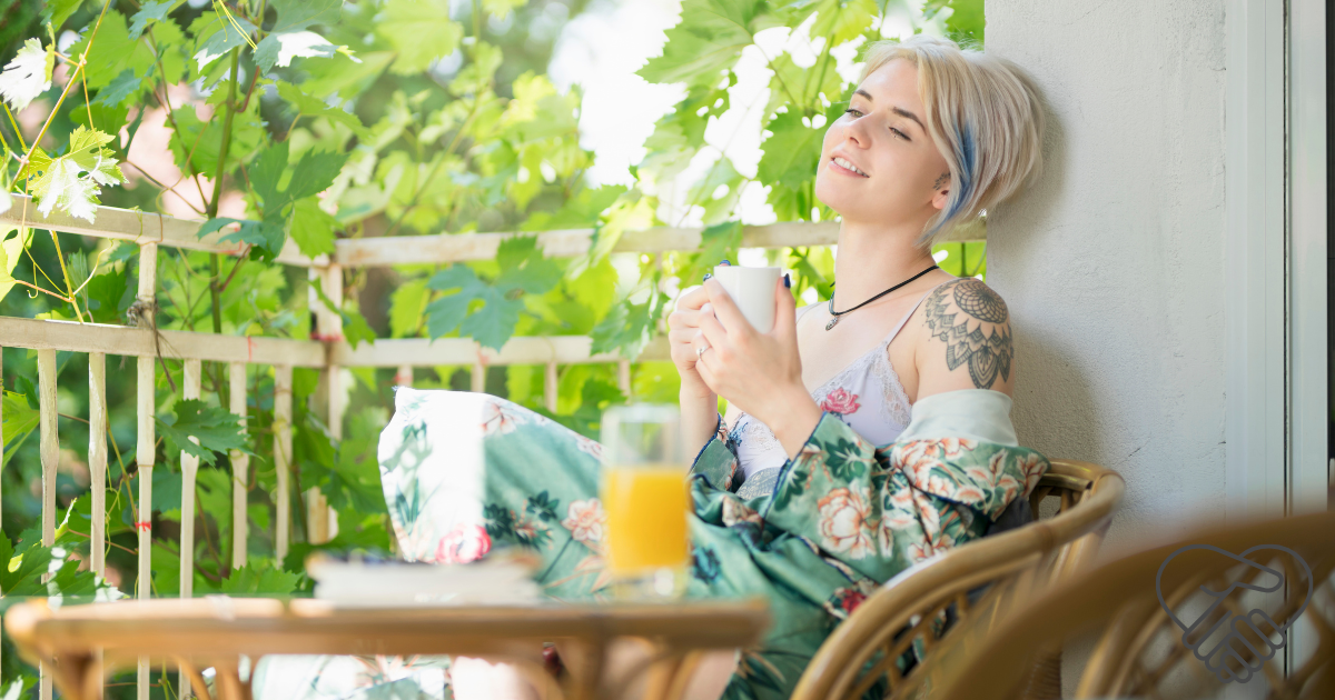 The Invisible Burnout: How to Not Lose Yourself While Caring for a Loved One with Dementia