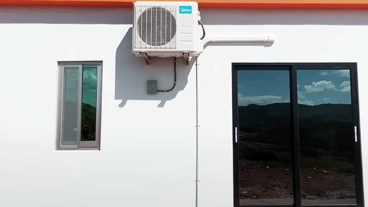 Do air conditioners bring in fresh air from outside? by Jeffery H