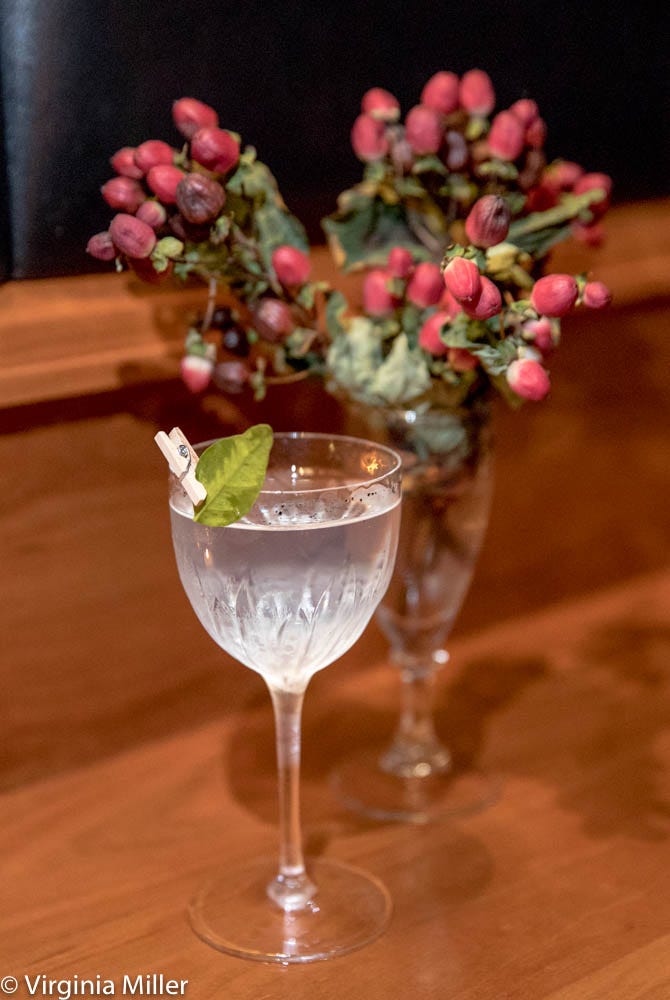 Image of: 5 San Francisco Bars (With Food) to Visit Now