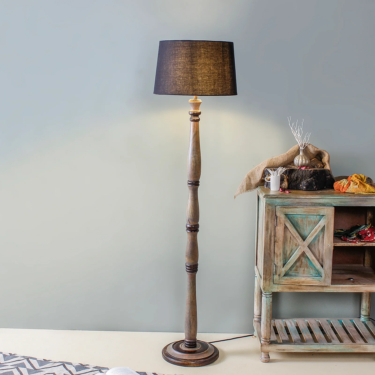 How to Brighten Every Corner: Best Floor Lamps for Apartments and Cozy ...