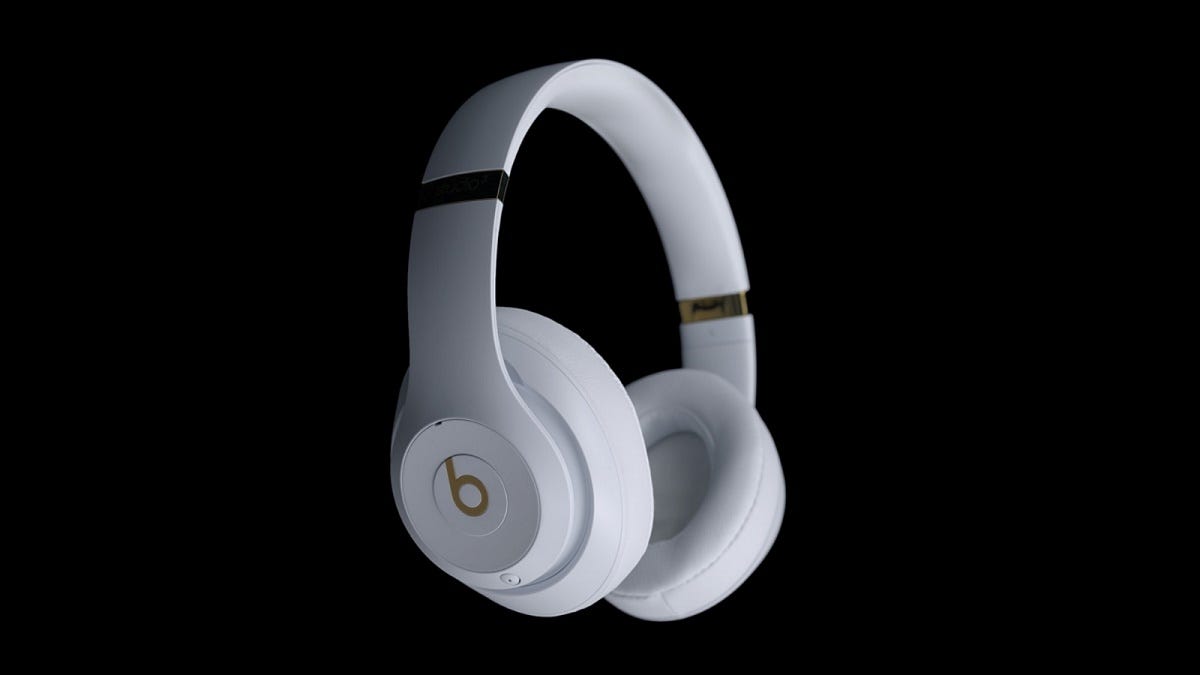 Beats Studio3 Headphones in Dubai, UAE by Saeed Karimi Jul, 2023