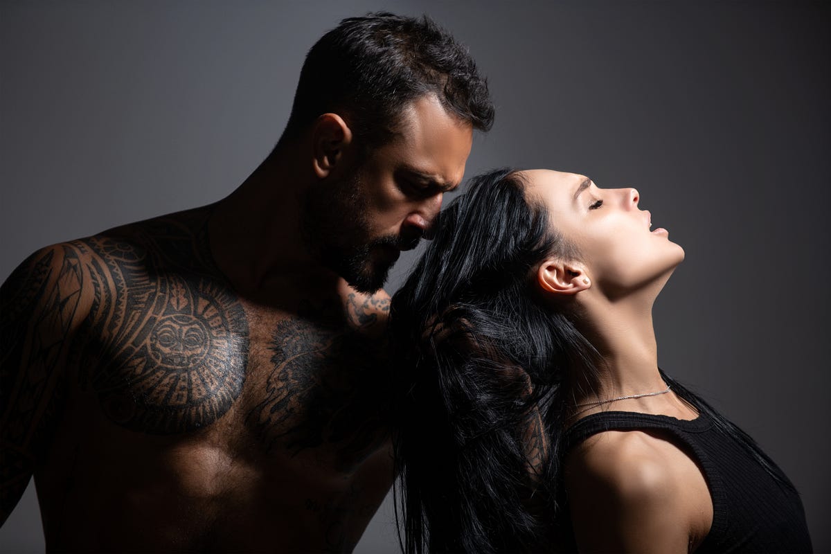 Embrace the Sensuality of Women: A Stunning Showcase