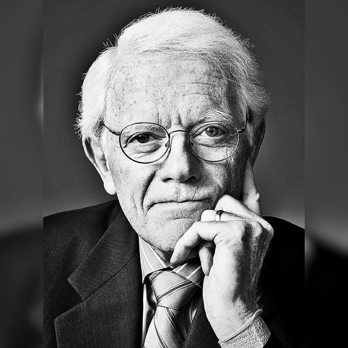 Unlocking the Secrets of Peter Lynch’s Investment Success Key