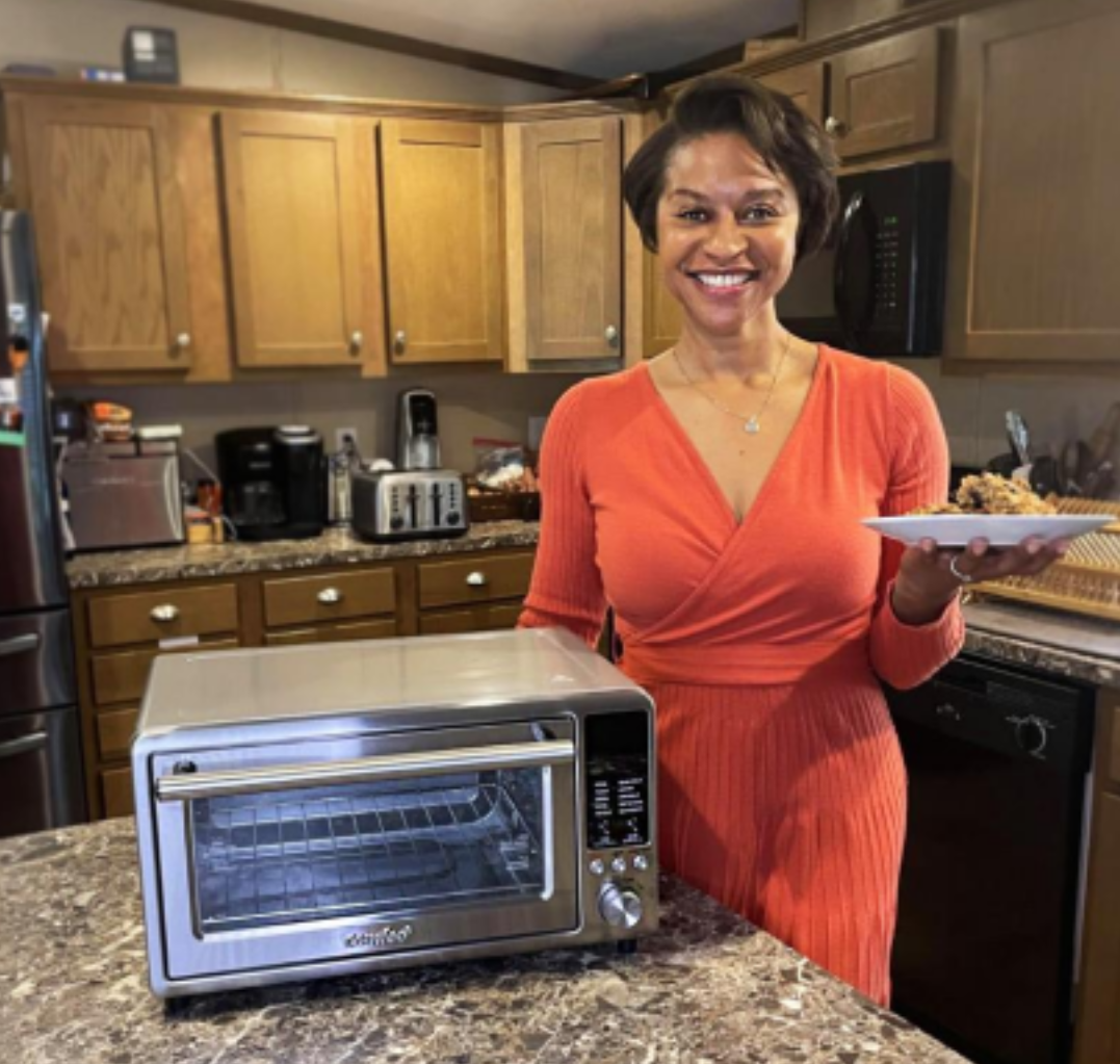 The Faces Behind Some of Your Favorite Brands: Crystal Tweed of Comfee' Toaster  Oven and Air Fryer, by Savio P. Clemente, Authority Magazine, Nov, 2023