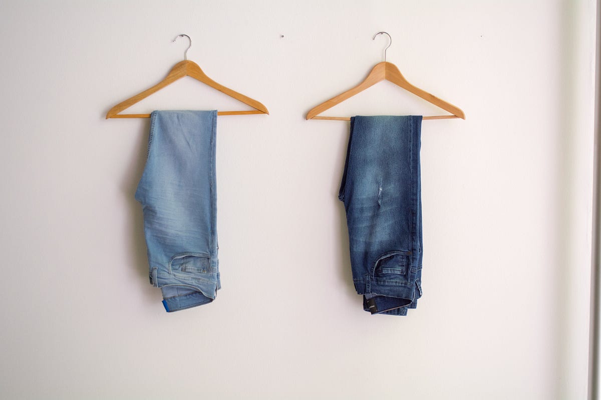 How to hang your pants to prevent wrinkling by Jenny Pink Medium