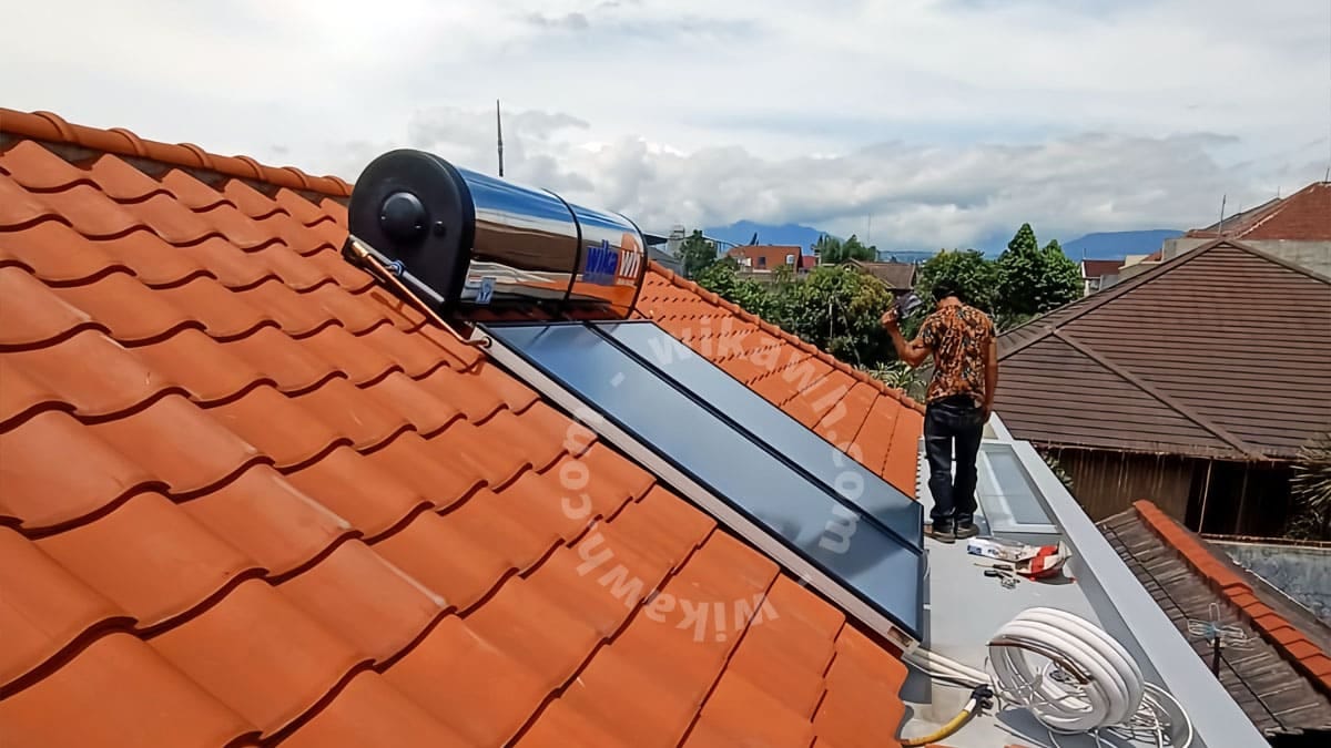 Cara Kerja Pemanas Air Tenaga Surya (Solar Water Heater Wika) | by Wika  Water Heater Official | Sep, 2023 | Medium