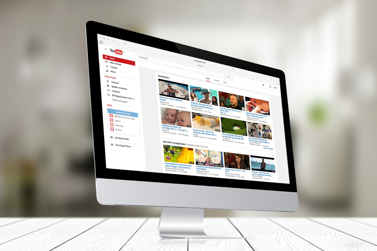 How many subscribers do you need to go Live on YouTube? | by Barry
