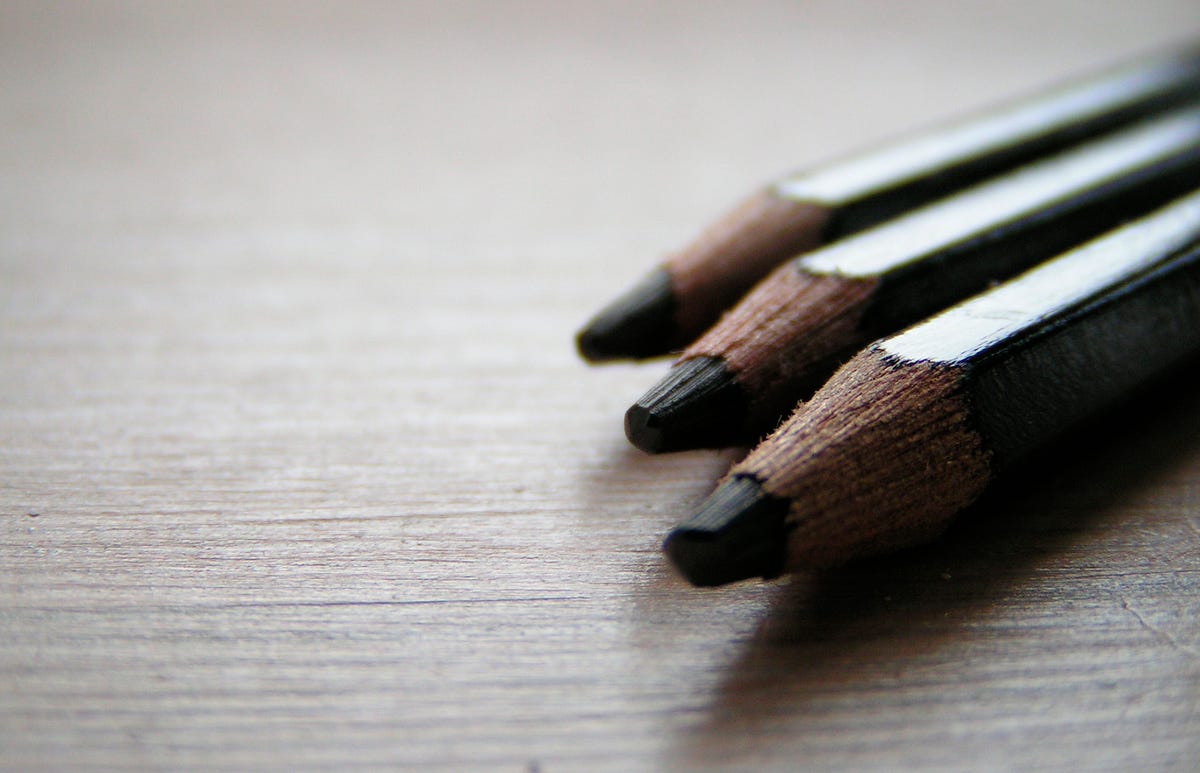 Artists Drawing Pencils, Different grades of graphite pencil