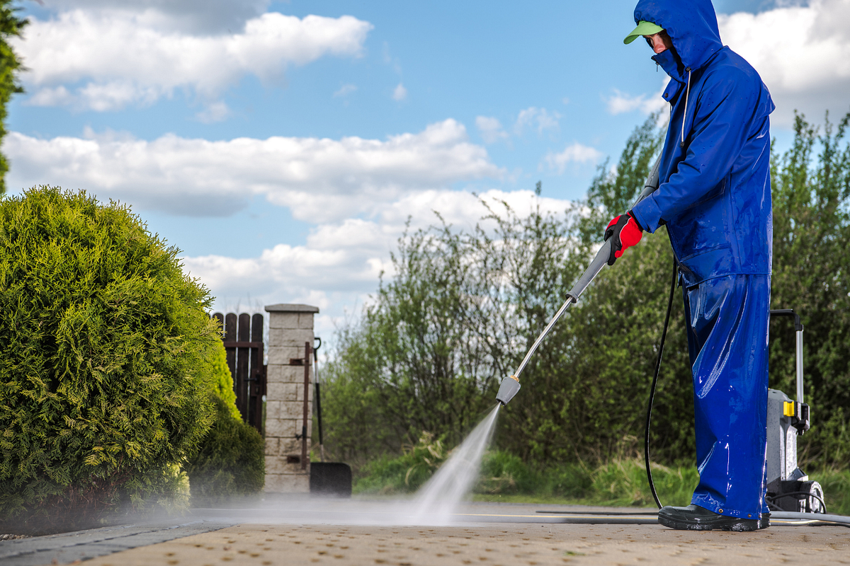 What Is House Exterior Soft Washing & Cleaning? - Jasondiana - Medium