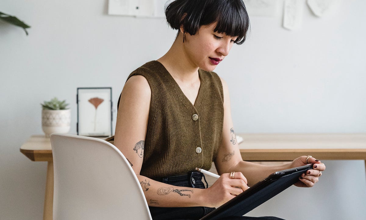 How to grow your solo business without overworking by Jenna Hellberg