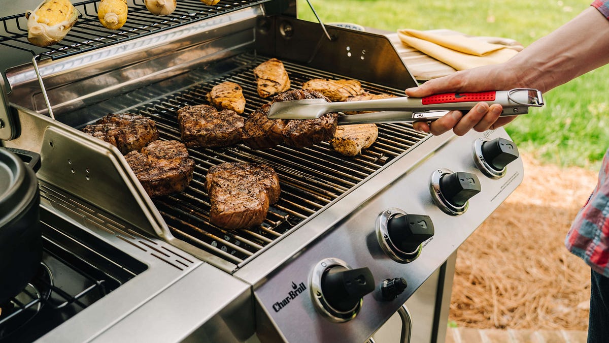 CharBroil Heats Up Online Sales by David Preiss Launch