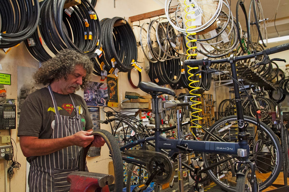Inside the Berkeley Bike Co-Op Getting Evicted for Condos
