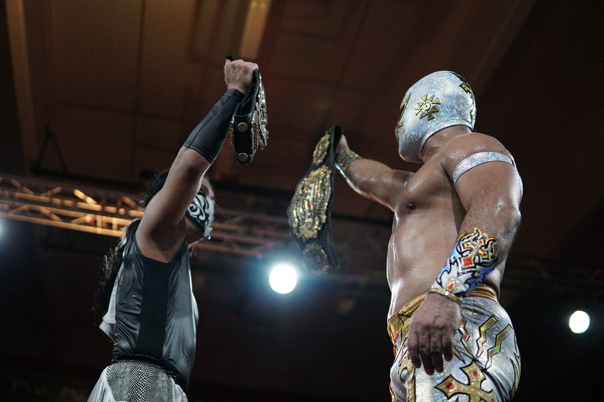 趣味 Team NJPW vol.17.21. 趣味 Team NJPW vol.17.21. BLCKSMTH x NJPW - Bullet Club War