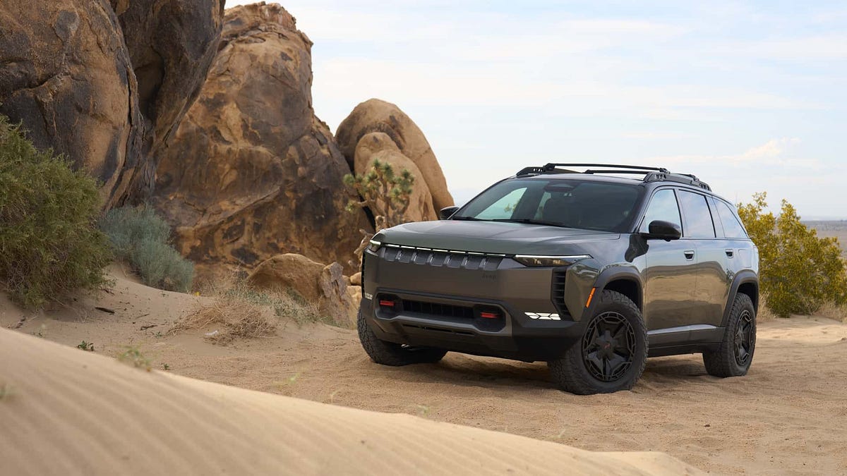 Jeep Wagoneer S Trailhawk Concept: A Glimpse of Electrified Off-Roading 