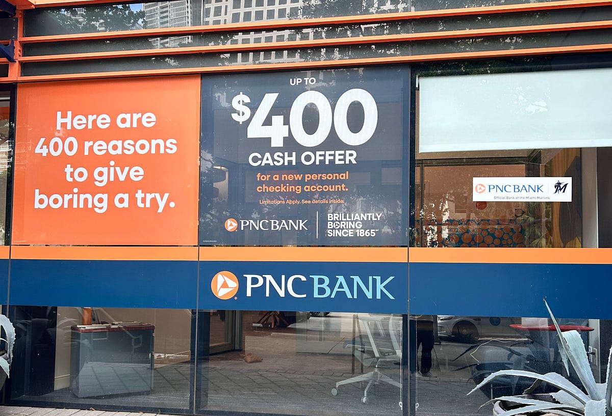 邁阿密 PNC 銀行開戶心得. Brickell PNC Bank | by tony Kuo | Code Da | Jan, 2025 ...