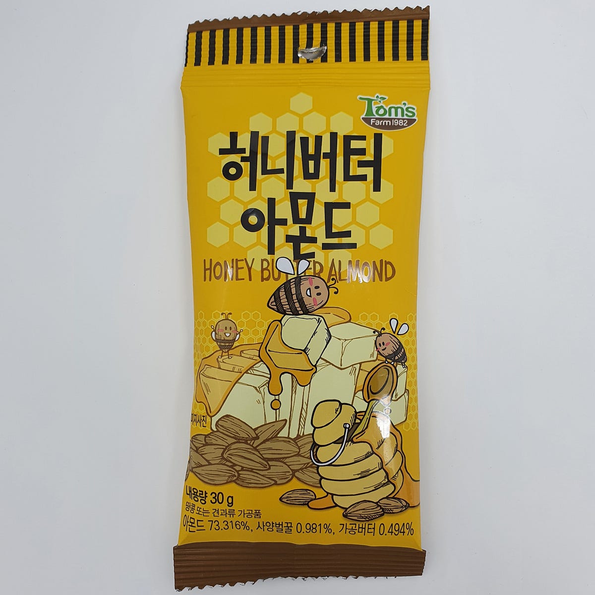 Tom’s Farm Honey Butter Almond Review by Burger Medium