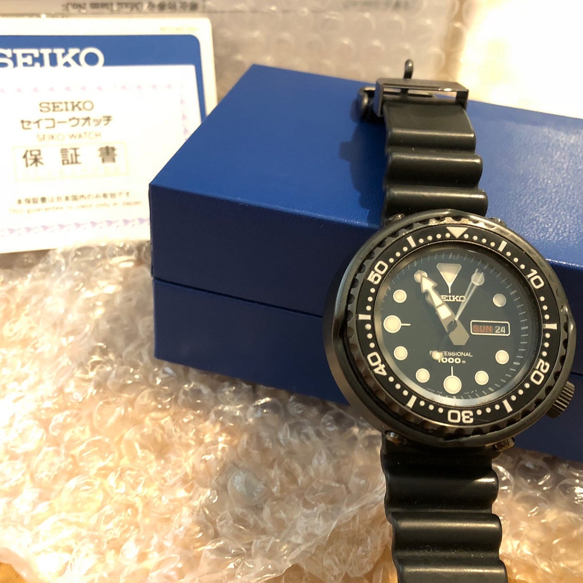 Seiko SBBN011 “Darth Tuna” Battery Replacement | by Seyth Miersma | Medium