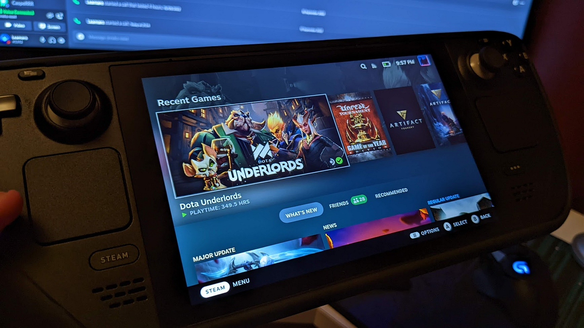 Steam Deck 101: Everything You Need to Know About Valve's Handheld Gaming  PC