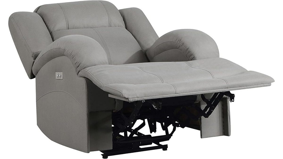 Power vs. Manual Recliners Choosing the Perfect Comfort Companion by