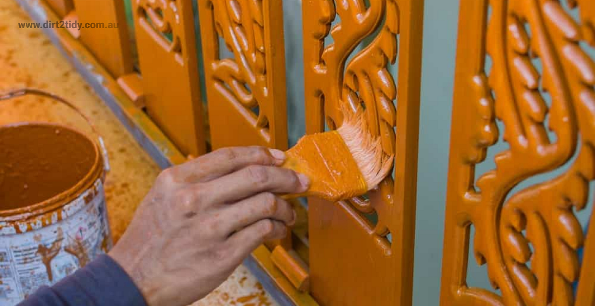 How to clean your brushes after painting with enamel paints