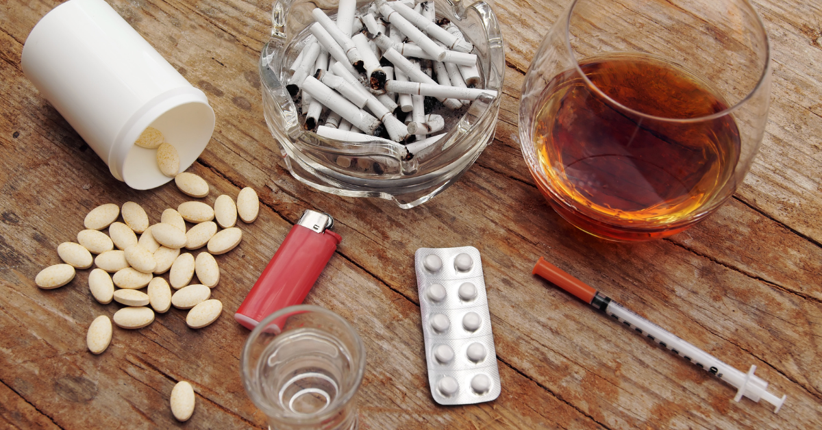 The Risks of Mixing Alcohol and Antidepressants by Legacy Healing Center May, 2023 Medium