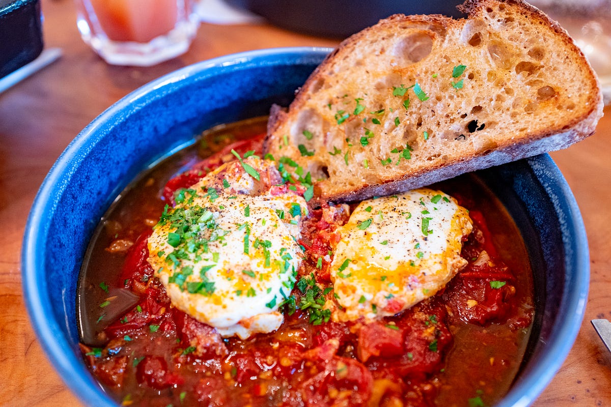 Image of: Bay Area Eatery Gives Farm-to-Table New Meaning