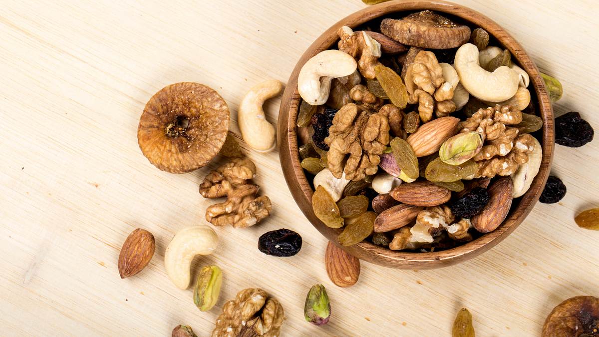 which-dry-fruits-should-you-eat-daily-in-winter-to-maintain-good-health