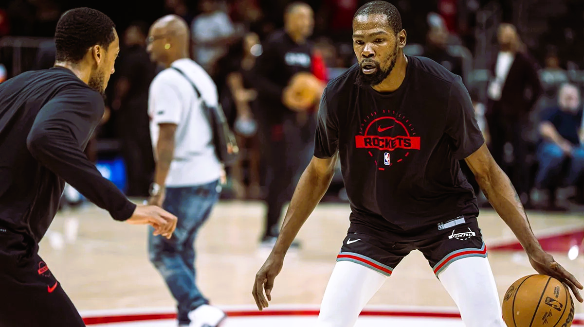 Kevin Durant of the Rockets sacrifices $30 million by signing a $90 million deal extension.