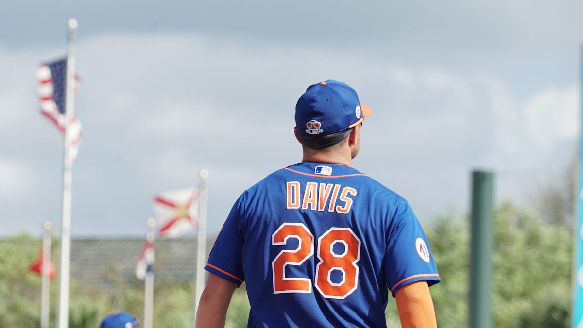 ST Game 3 Sights from Jupiter New York Mets Medium