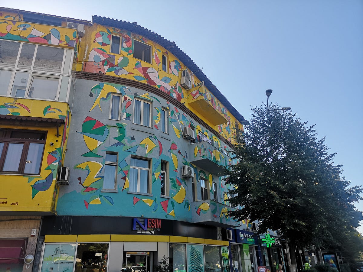 An Open Breakup Letter to Airbnb by Charlie Brown Simple