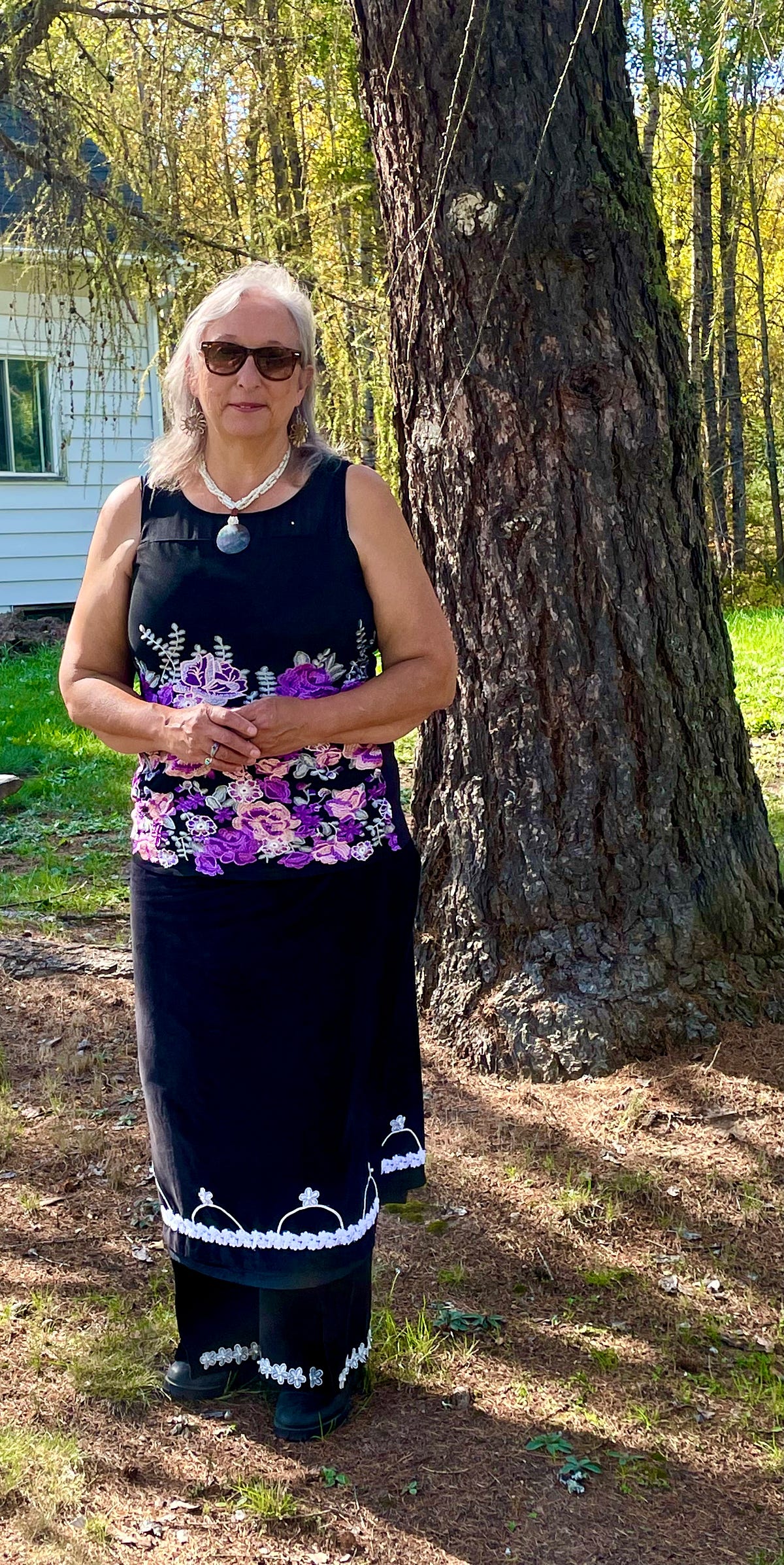 About Me — ElizaBeth Hill by ElizaBeth Hill Medium