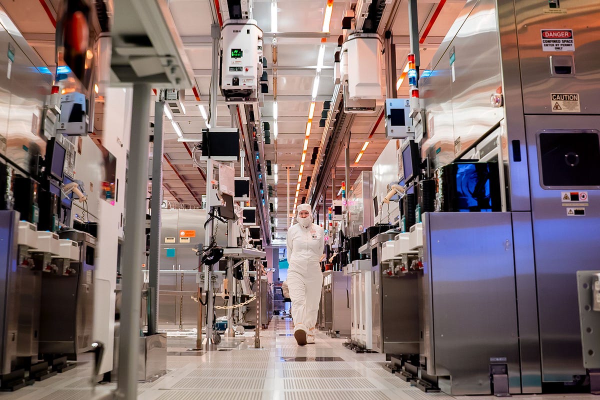 The Rise of Silicon Manufacturing Companies in California Pioneering