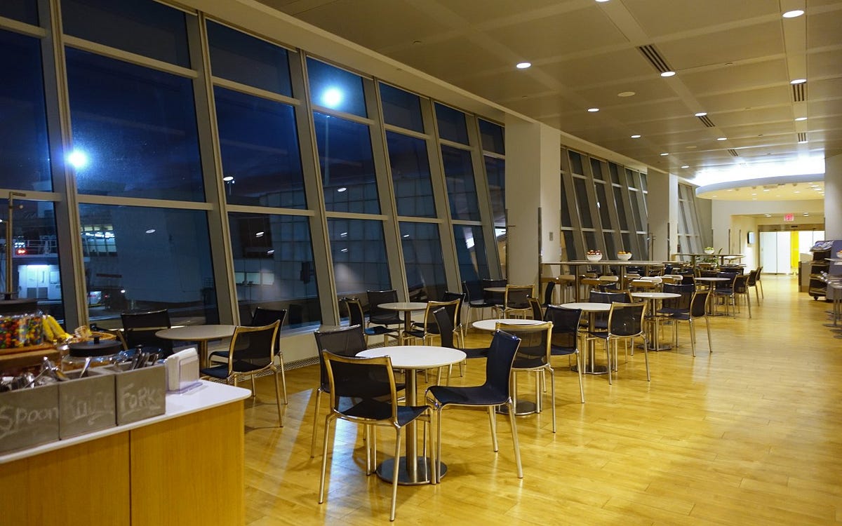 Know about the top 5 Best Lounges at JFK Airport | by Alexa John | Medium