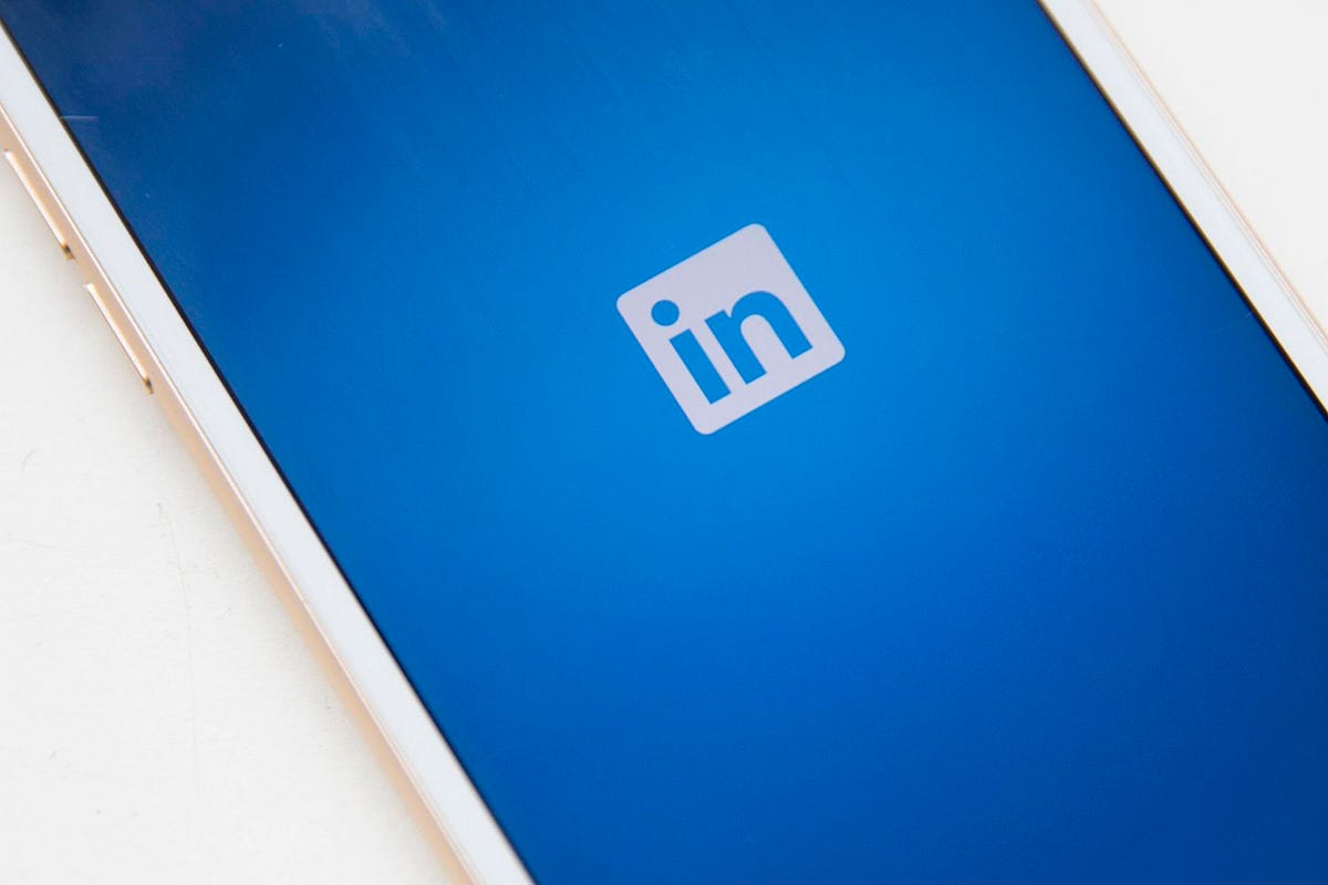 The Maximum Number of Connections and Invitations on LinkedIn by