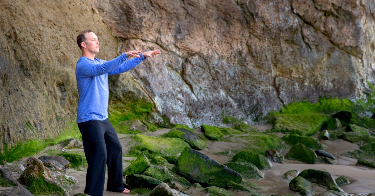 Qi Gong vs. Tai Chi What’s the Difference? by Holden QiGong Medium