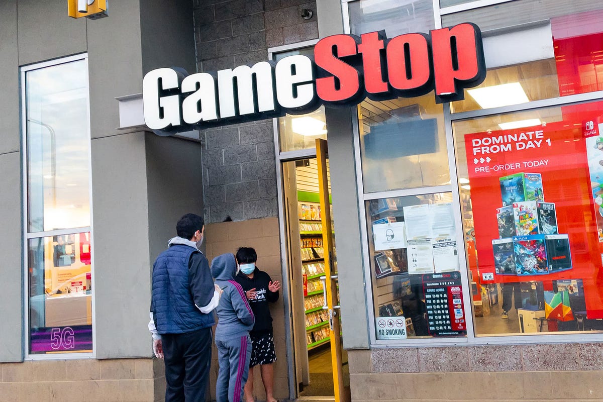 Gamestop hires a former Amazon Executive and 2 former Chewy executives ...