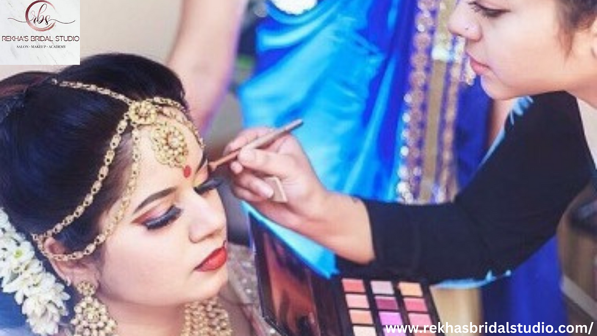 Indore’s Bridal Transformation Experts: Best Wedding Makeup Artist In 