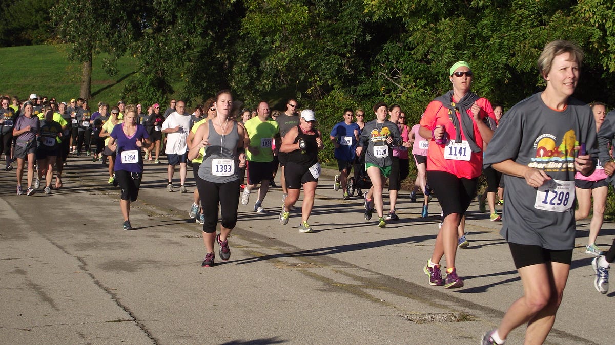 10 Weird and Wacky Things Runners Do by Mark Kennedy Medium