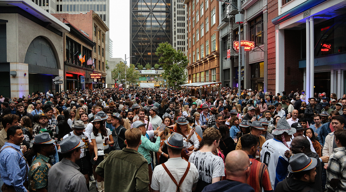 Image of: Oktoberfest marks a turning point for SF’s street parties