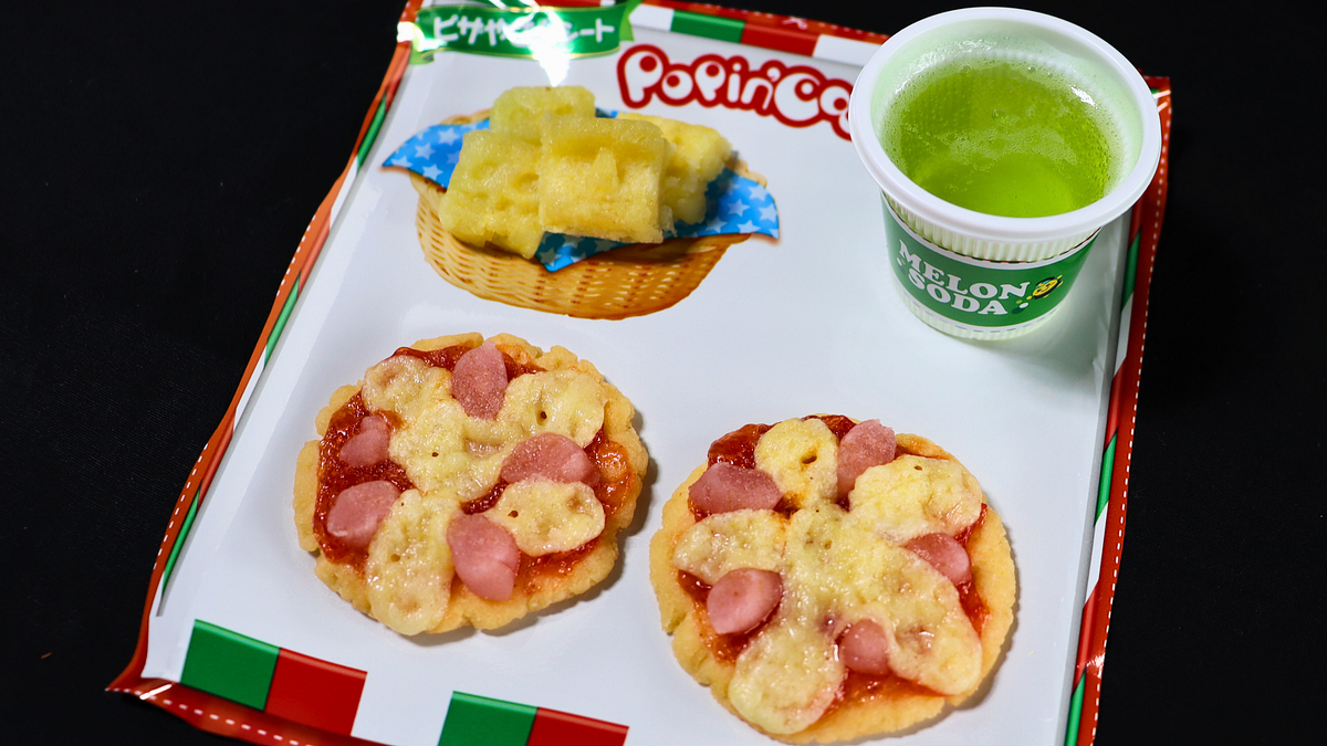 Tiny Hands, Real Pizza — Edible Craft Kit Fun | Sharing Food