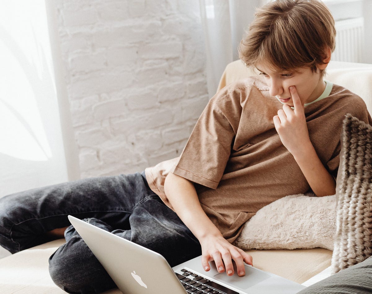 My Kid Sent a Dick Pic and Im Freaked Out. What Do I Do Now? | by David  Valdes | The Shadow | Medium