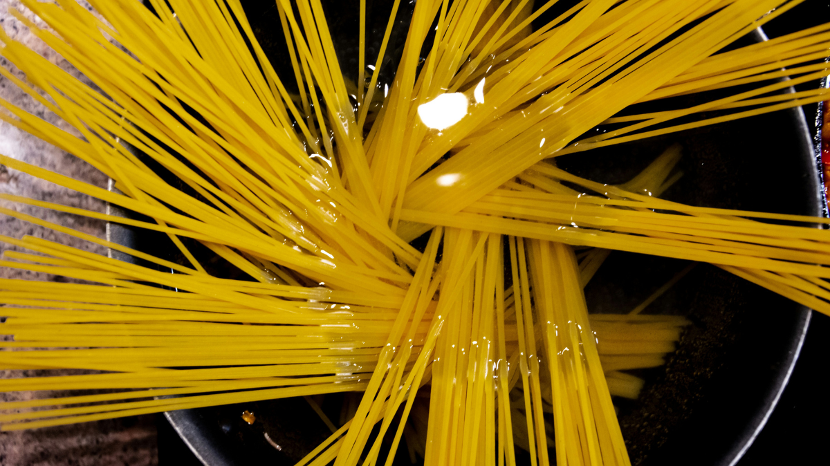 Kochen lernen mit Paul Jekat: Pasta richtig kochen — so gelingen perfekte Nudeln