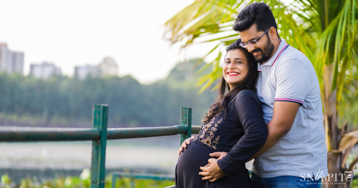 Creative Maternity Photography Poses Ideas in 2022, by Snapito Studio