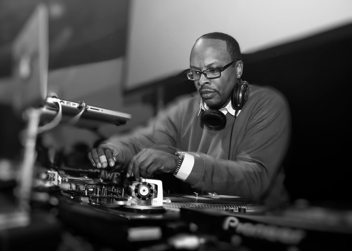 DJ Jazzy Jeff Net Worth & Biography by Richest Celebrities Medium