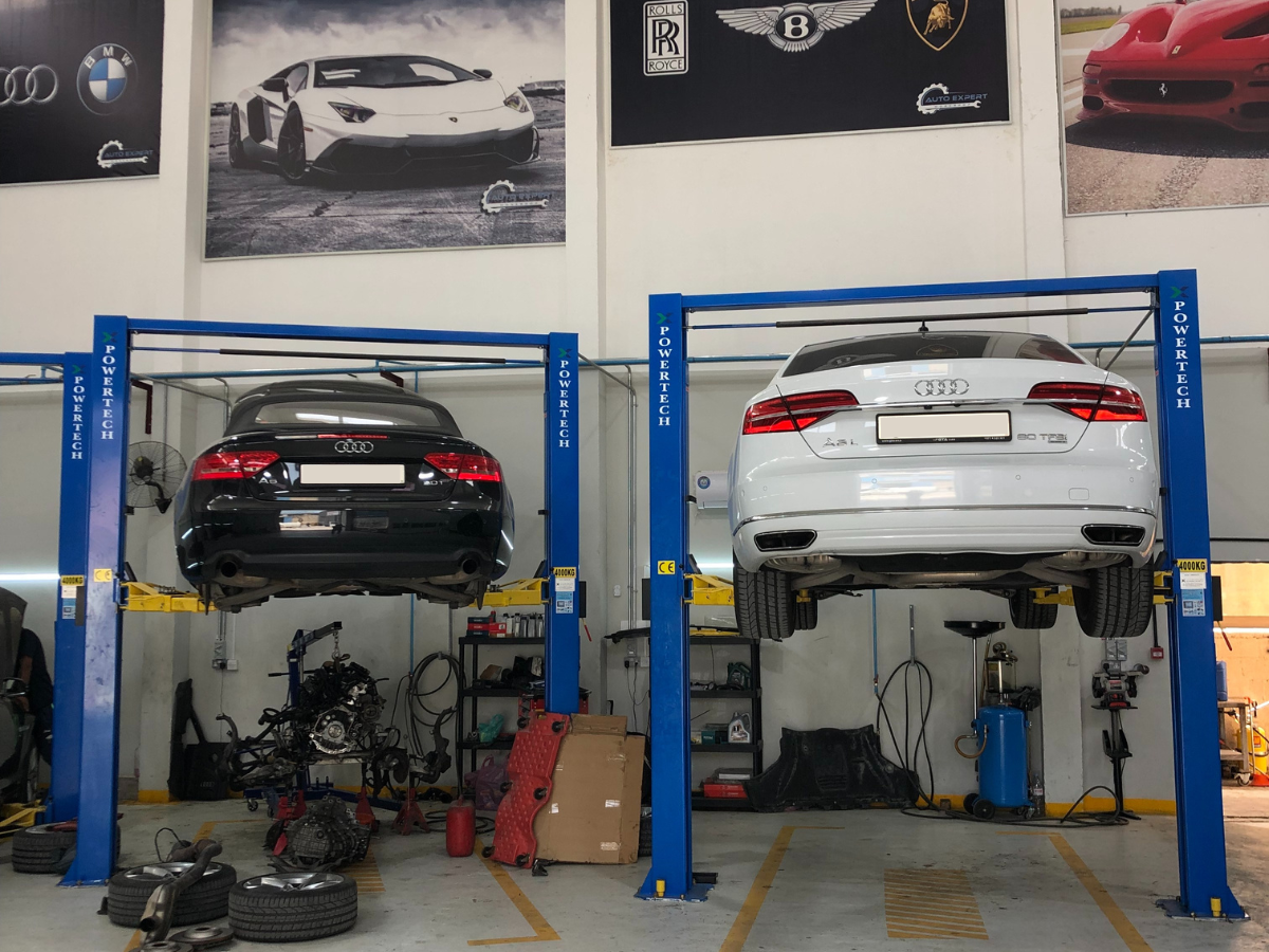 Car Garage Dubai — Best Car Repair Services, by Petter Parker