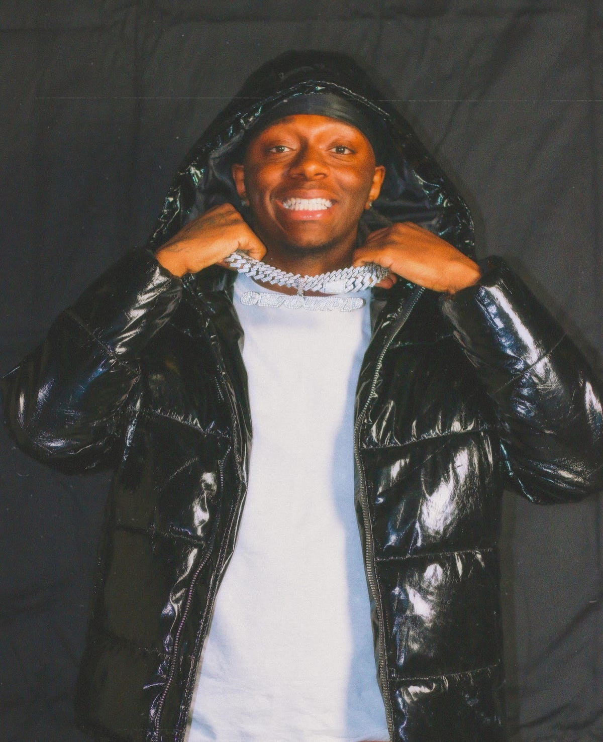 Big Gwoup S Off Top Freestyle Goes Number 1 On Triller By Matt J