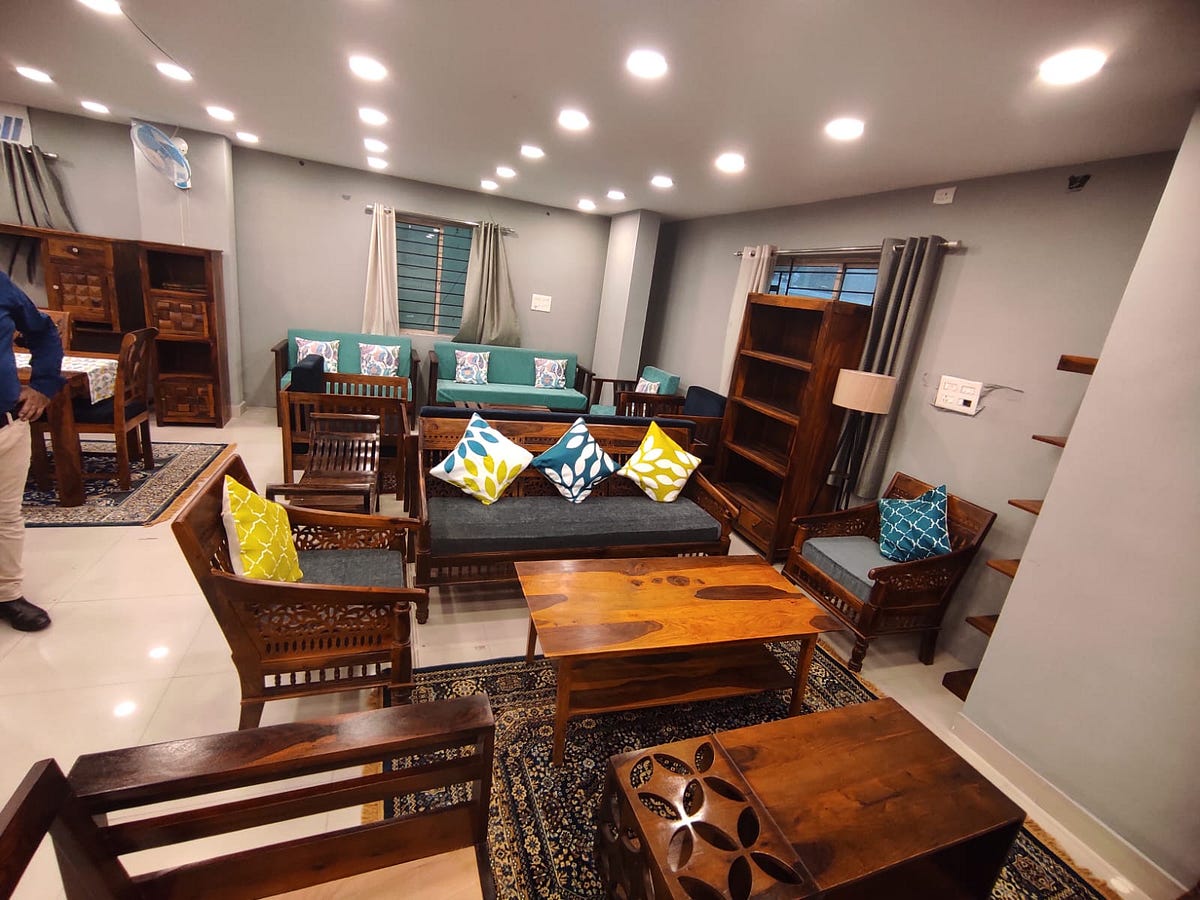 Top Best 10 Online Furniture Stores India by Sheeshamwoodfurniture