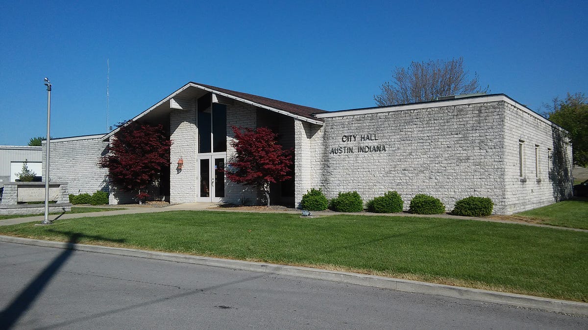 City Hall in Austin, Indiana, center of the HIV outbreak that caused