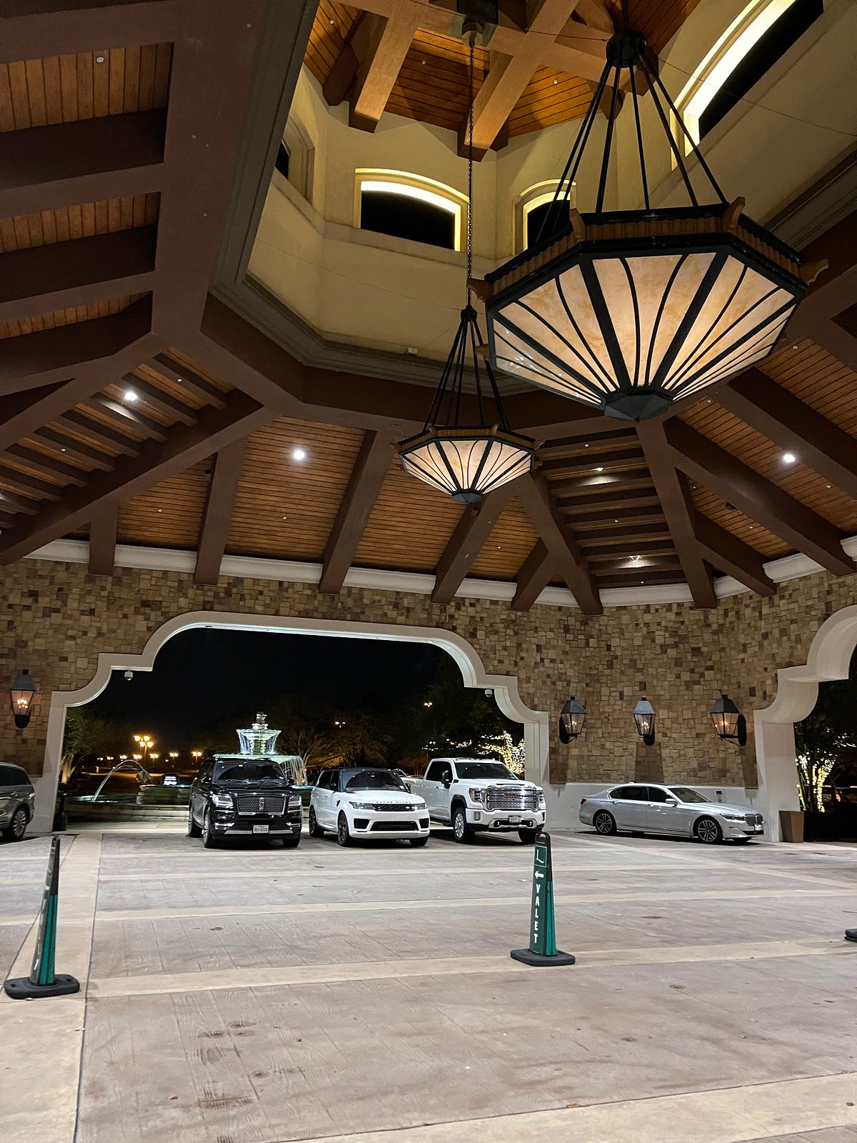 L’Auberge Casino and Resort is an Alternative to Las Vegas by Amsal